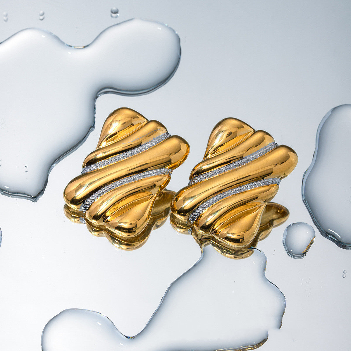 Pavé Wave Earrings