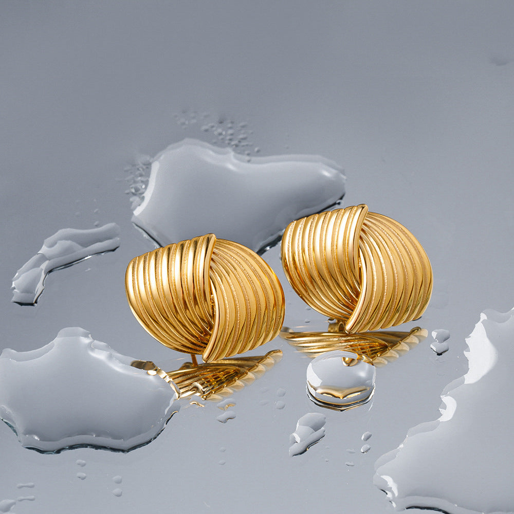 Curved Blaze Gold Earrings