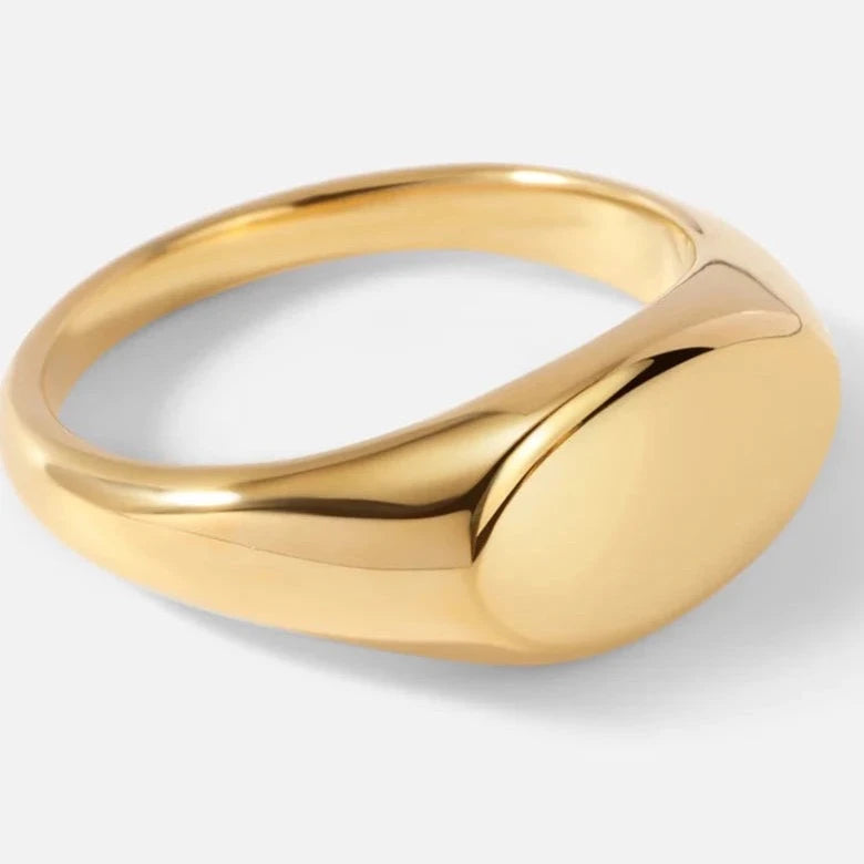 Classico Signet Ring