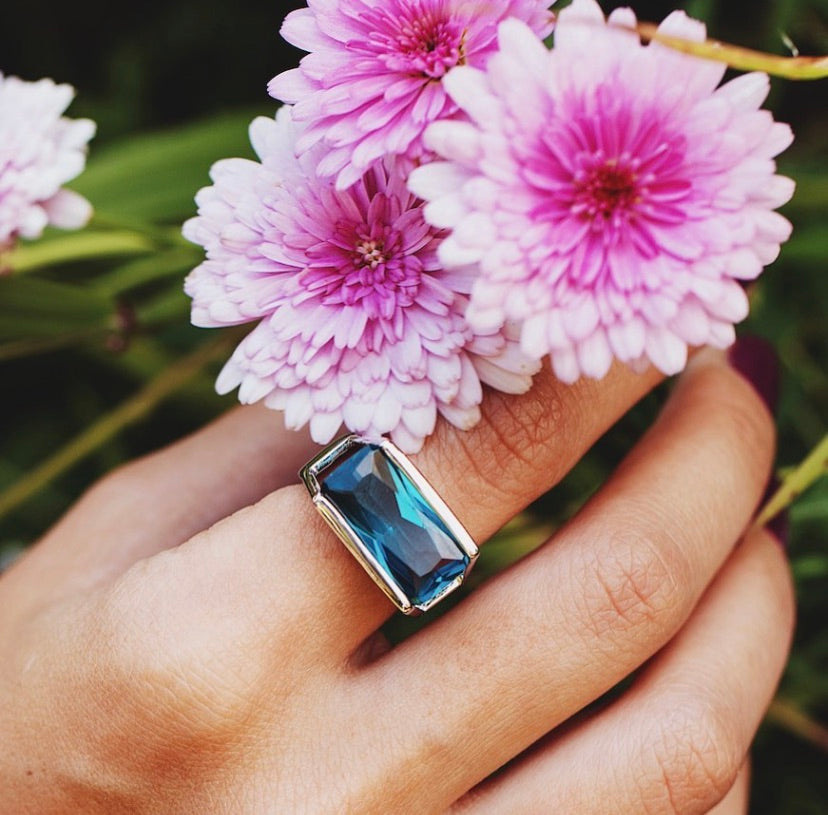 Aqua Spinel Single-Stone Channel-Set Horizontal Statement Ring