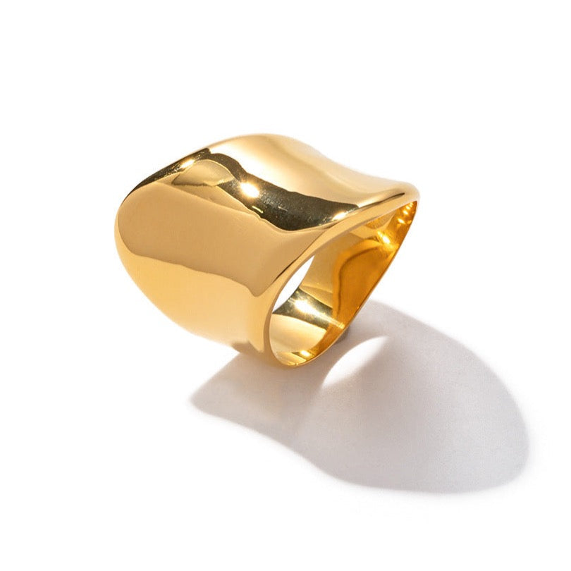 Onda Gold Ring