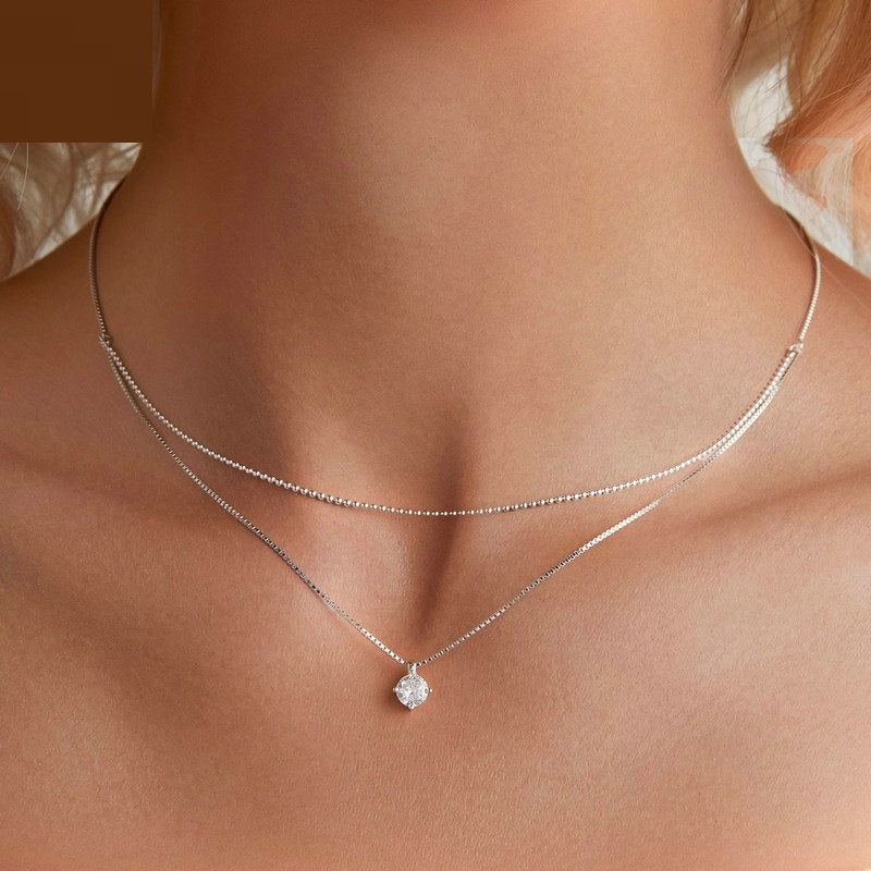 Legara V-Neck Layer Necklace