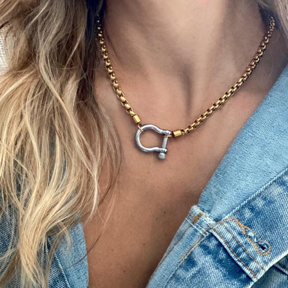 Essential Horseshoe Necklace