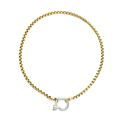 Essential Horseshoe Necklace