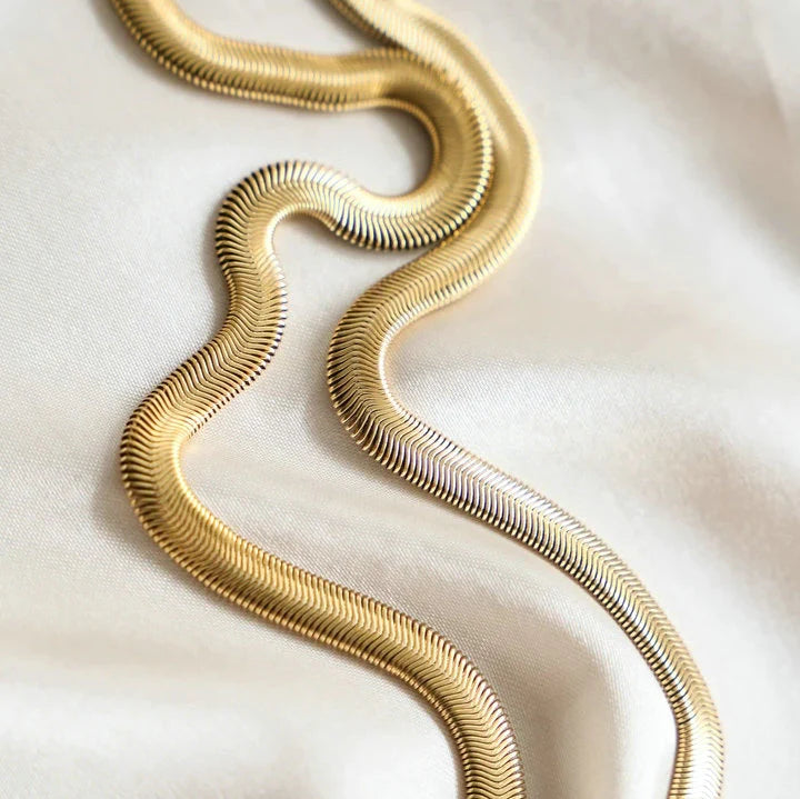 Vintage Layer Snakebone Necklace
