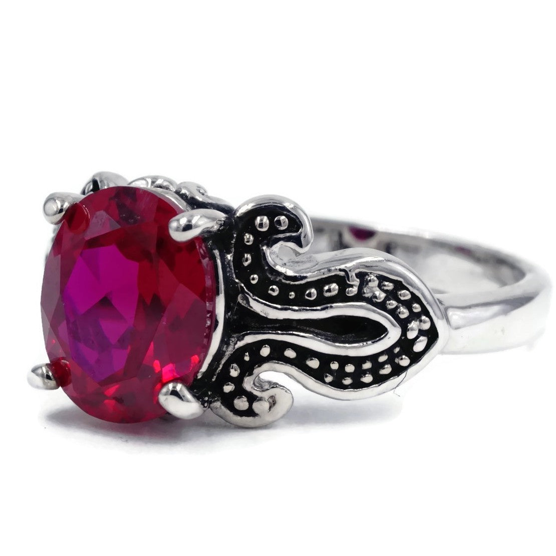 Handset Oval Synthetic Ruby Black Loop Statement Ring